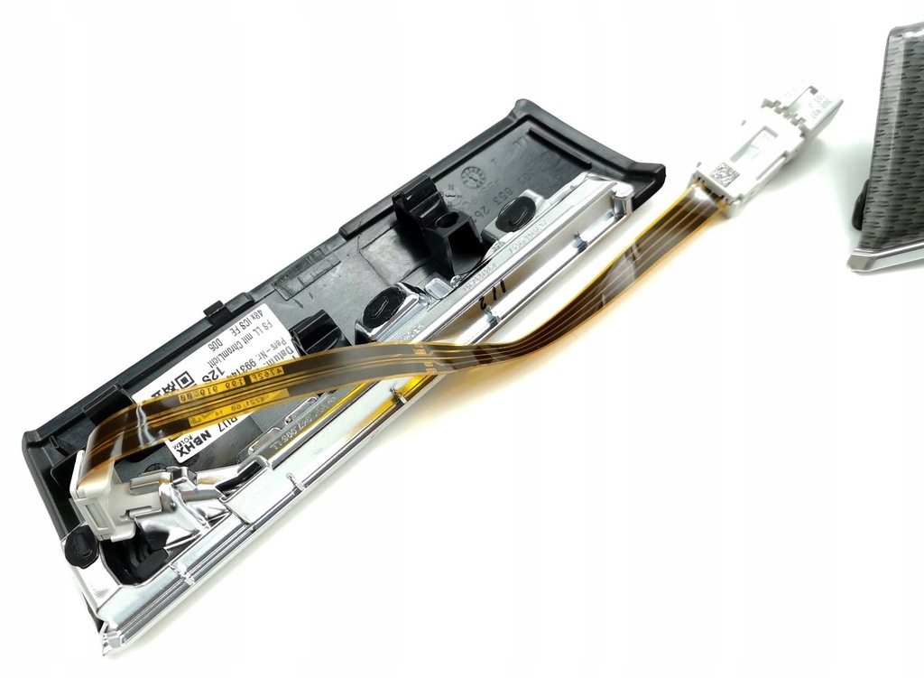 фото №11, Vw passat b8 lift arteon молдинг dekor led 2y0