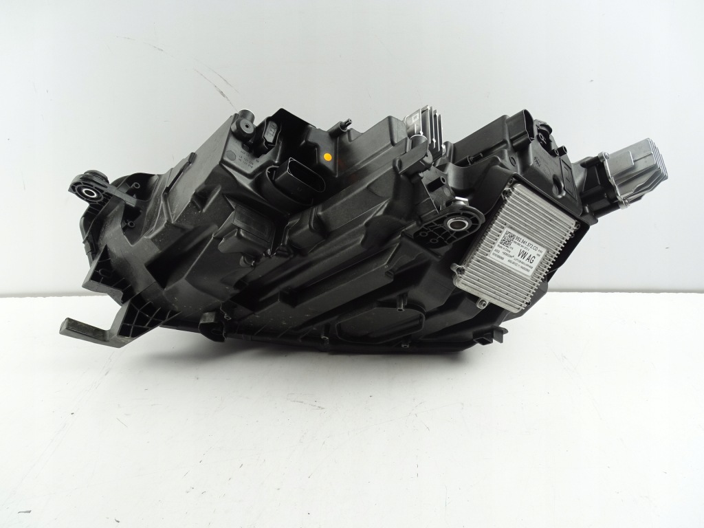 Фара перед передня права octavia iv 4 full led Оригінал