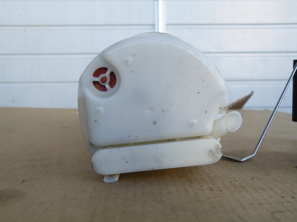 фото №7, Citoren c4 xsara picasso 1.4 1.6 бензин корзина насос поплавок бака топлива