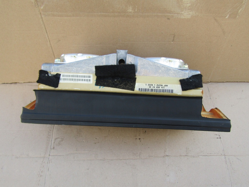 фото №8, 1 mercedes w124 подушка безпеки подушка пасажира czarna