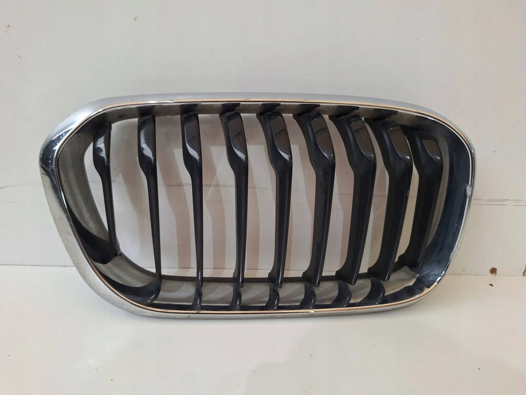 фото №1, Bmw 1 f20 f21 решётка радиатора решётка радиатора решётка радиатора правая 7371748 оригинал