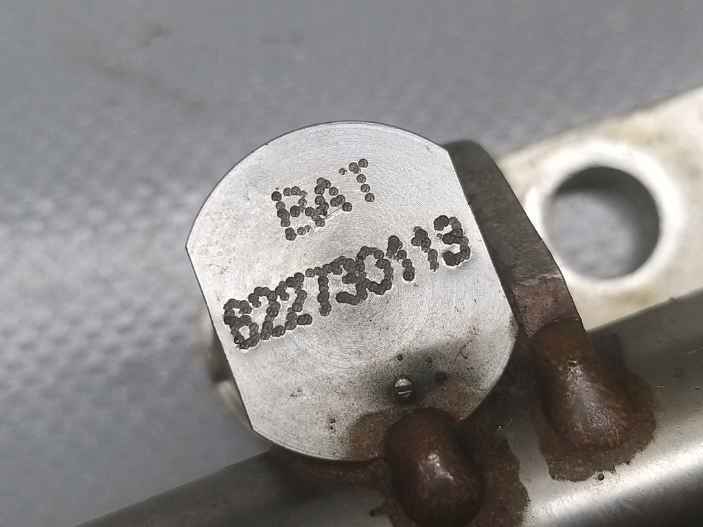 фото №11, Молдинг впрыскная датчик 1.6 thp 225km 5g06 citroen ds7 3008 508 9814468180