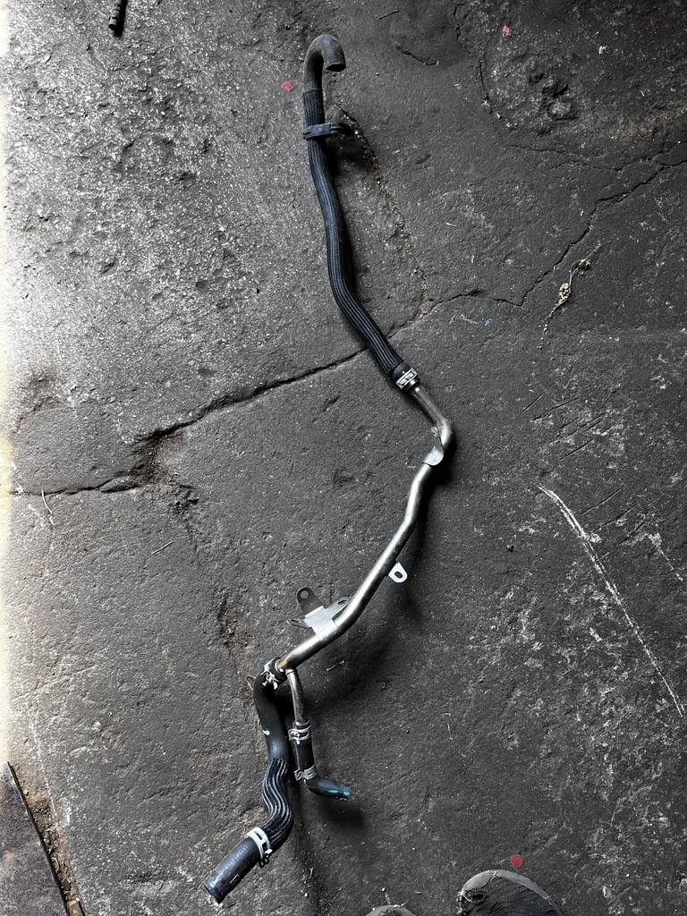 фото №2, 713 renault koleos ii 2.0 dci шланг wąż трубка труба wody 924106758r