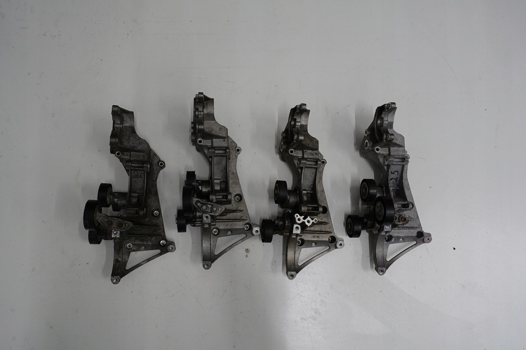 фото №1, Vw beetle 5c 2.5 usa кронштейн генератора jetta golf