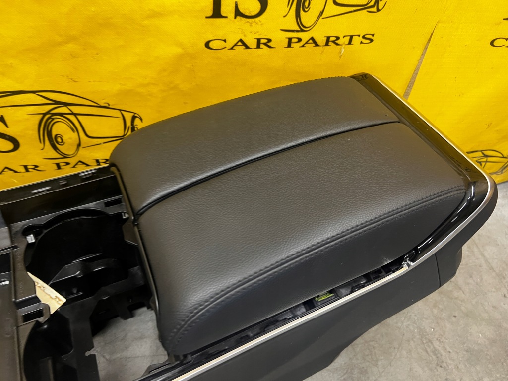 фото №9, Підлокітник бардачок тунель середній range rover evoque ii l551