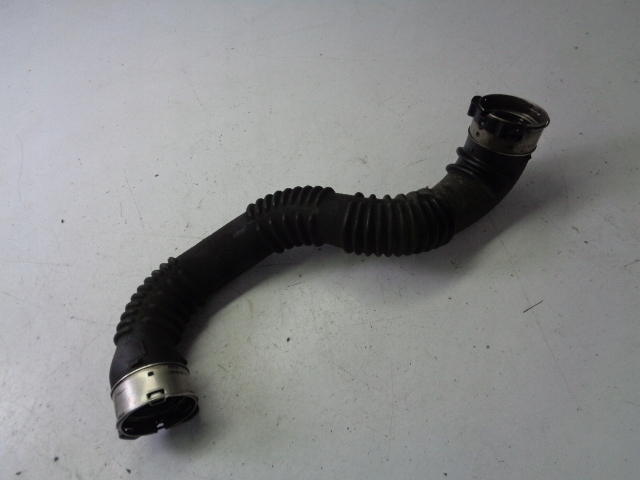 фото №1, Труба интеркулер mercedes a-klasa w176 1.5 дизель 2013 rok