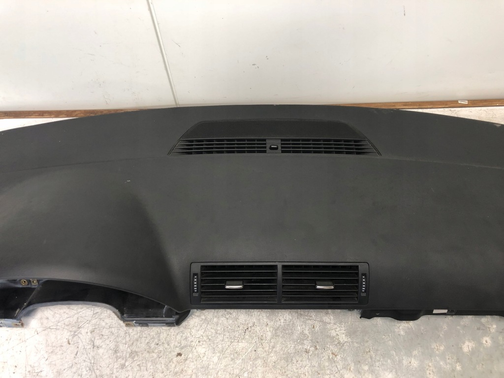 фото №6, Приборная панель консоль подушка ремни audi a4 b6 sedan