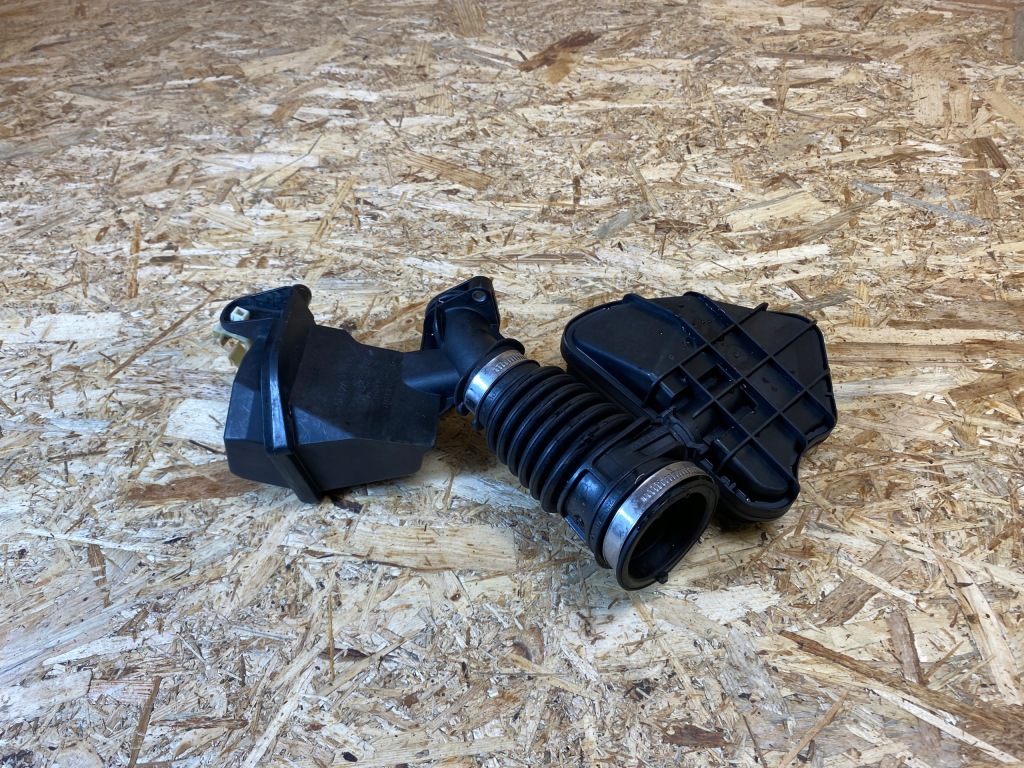 фото №7, Впуск воздухозаборник труба резонатор воздуха nissan micra k14 5ff2a 2016-