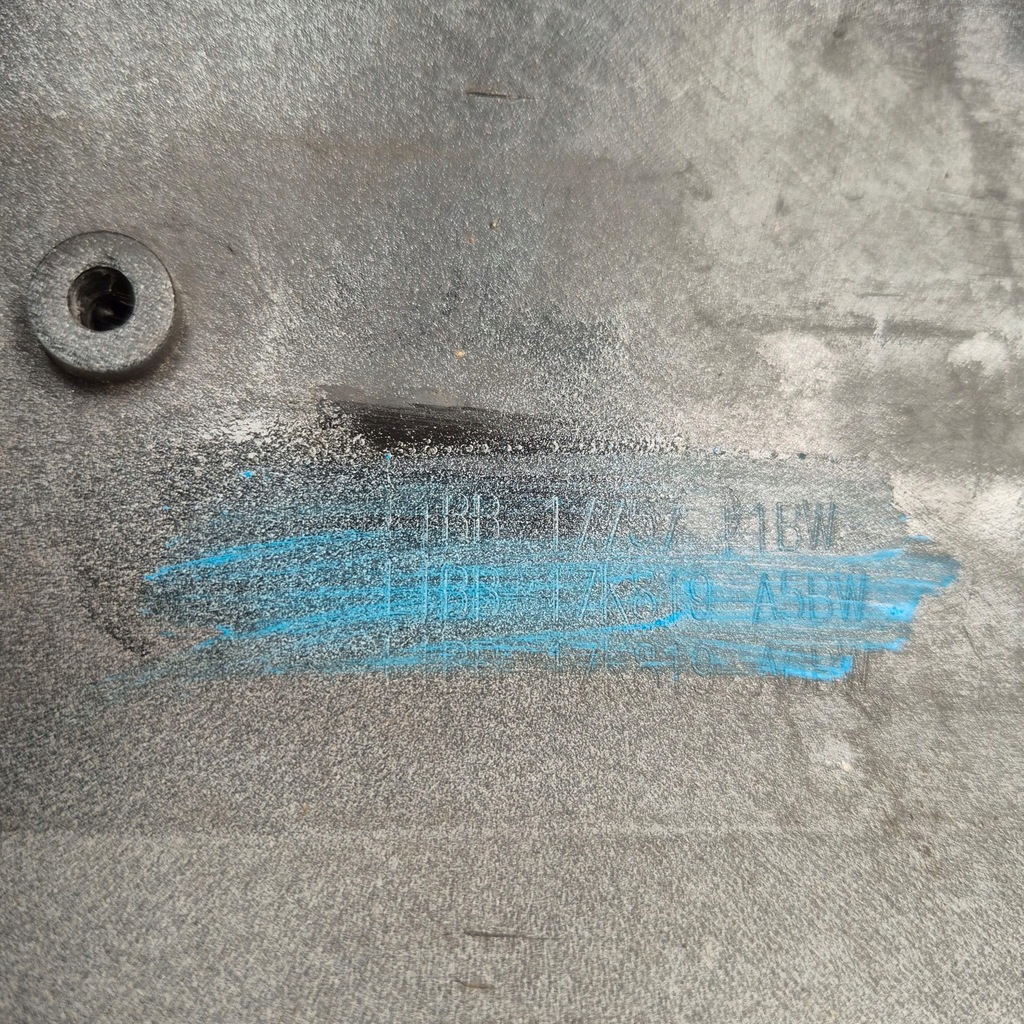 фото №11, Ford fiesta viii 8 mk8 st st-line 18-21 бампер перед передний pdc