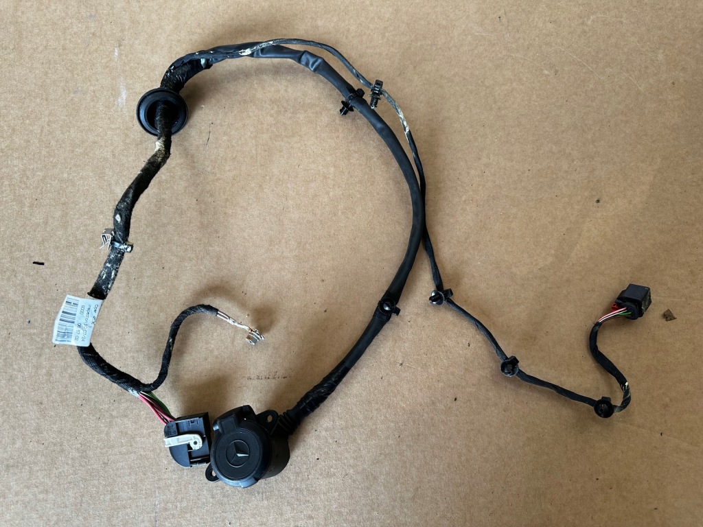 фото №1, Mercedes glb електропроводка hak a1775400311