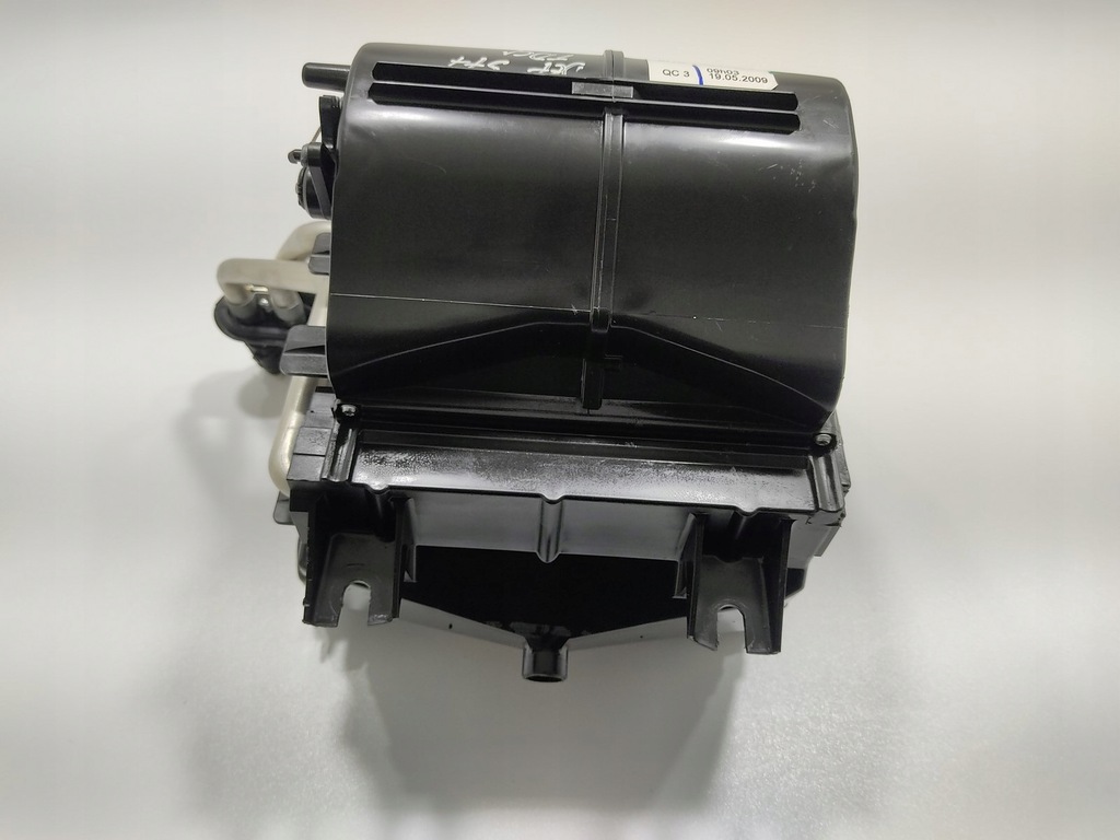 фото №7, Отопитель land rover defender 2.2 2.4 tdci 7h12-18478-bc 2007-2014 europa