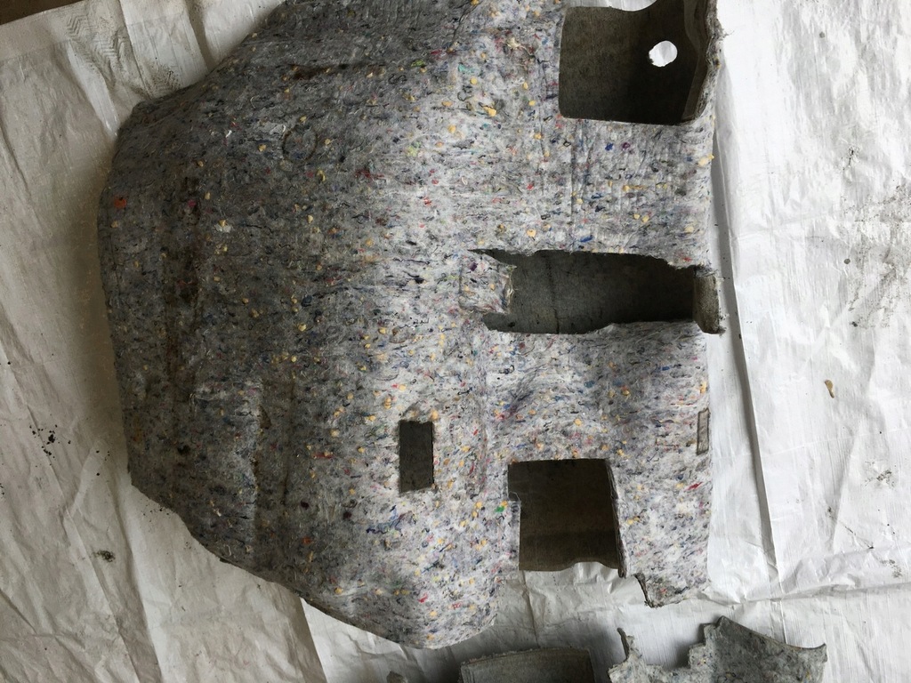 фото №11, Шумоизоляция пол войлок мат vw new beetle задняя