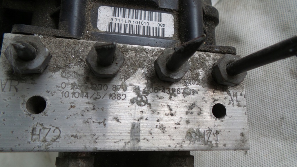 Насос abs mercedes w245 рестайлинг  0064316712 0265951352 2.0 benzyn в Украине