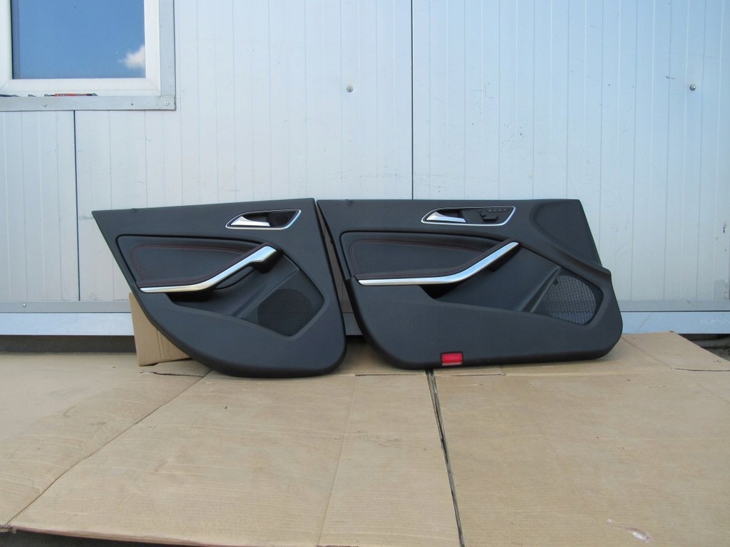 фото №1, Mercedes w176 a45 amg обшивки дверь комплект