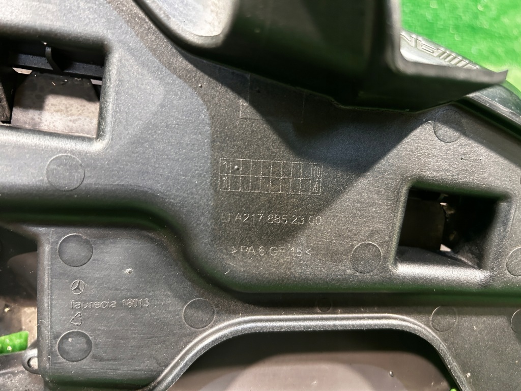 Mercedes s-klasa купе w217 amg 63 6.3 наконечник вихлоп ліва a2054900727 Доставка