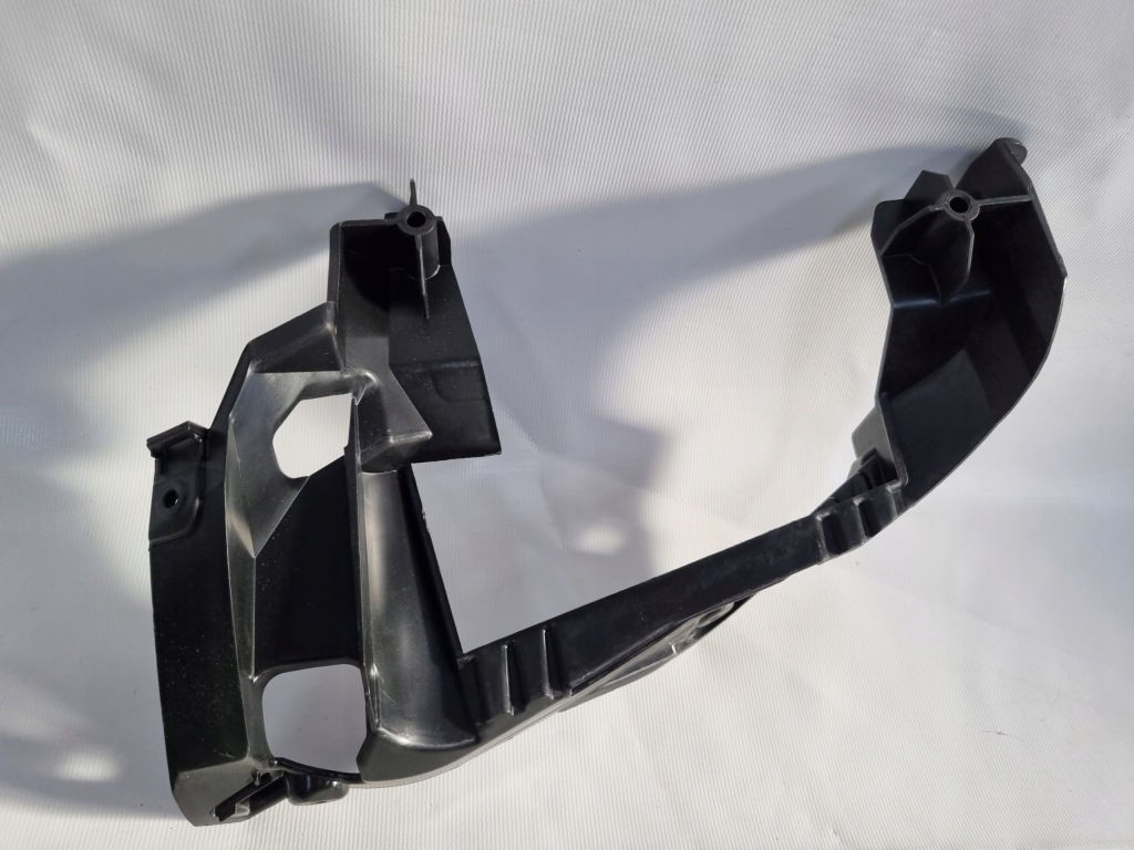 Купити Mercedes a1178850145 кронштейн труби випускної cla