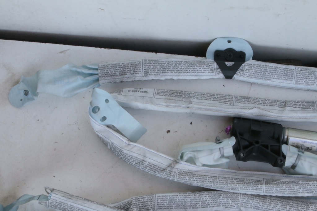 фото №5, Шторка безопасности a6 c6 sedan