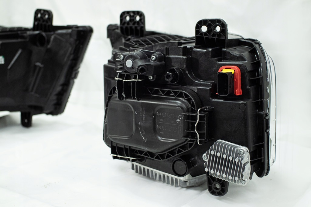 фото №12, Лампа фара man tgx tg3 комплект kompletnych