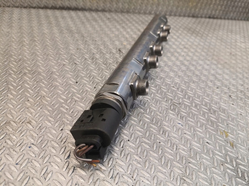 фото №2, Mini cooper countryman r60 молдинг впрыскная