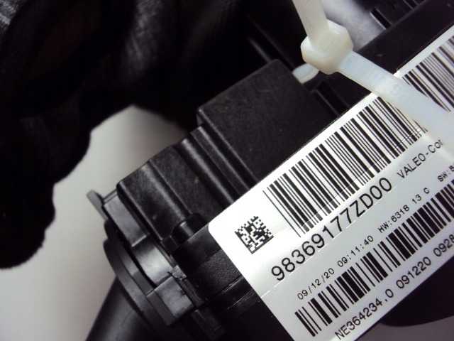 фото №7, Переключатель комбинированный peugeot 208 ii 2019-