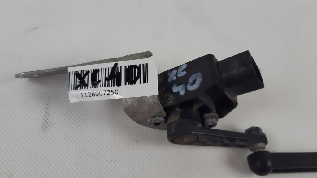 фото №5, Volvo xc40 датчик вирівнювання лівий 32221477