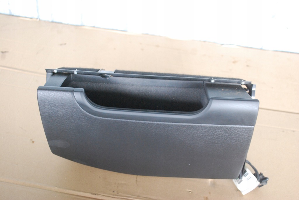 фото №10, Бардачок дверь левый задняя audi a8 d3 чёрный