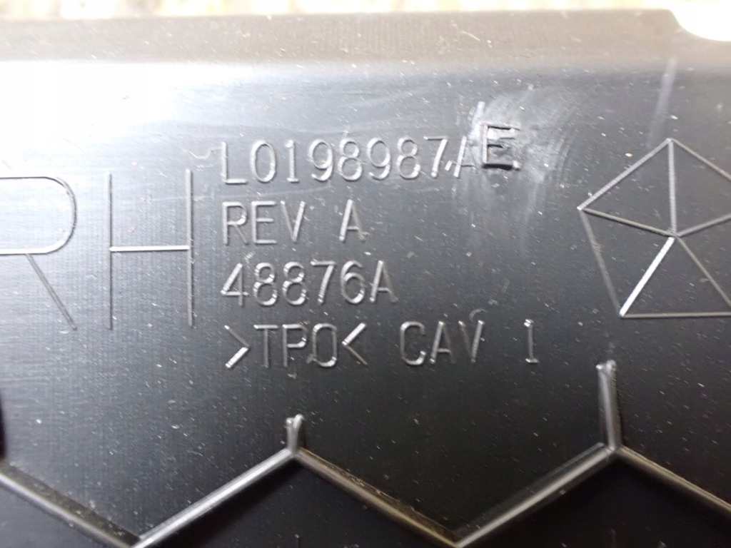 фото №5, Заглушка приборная панель панели dodge charger ii gen vi 2014 3.6 l0198987ae 6701