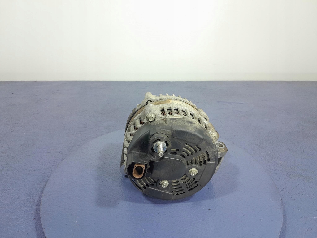 Генератор land rover оригінальний номер cpla10300be Доставка