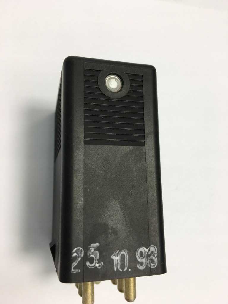 Реле насоса топлива mercedes 0015455305 w126 c126 Недорого