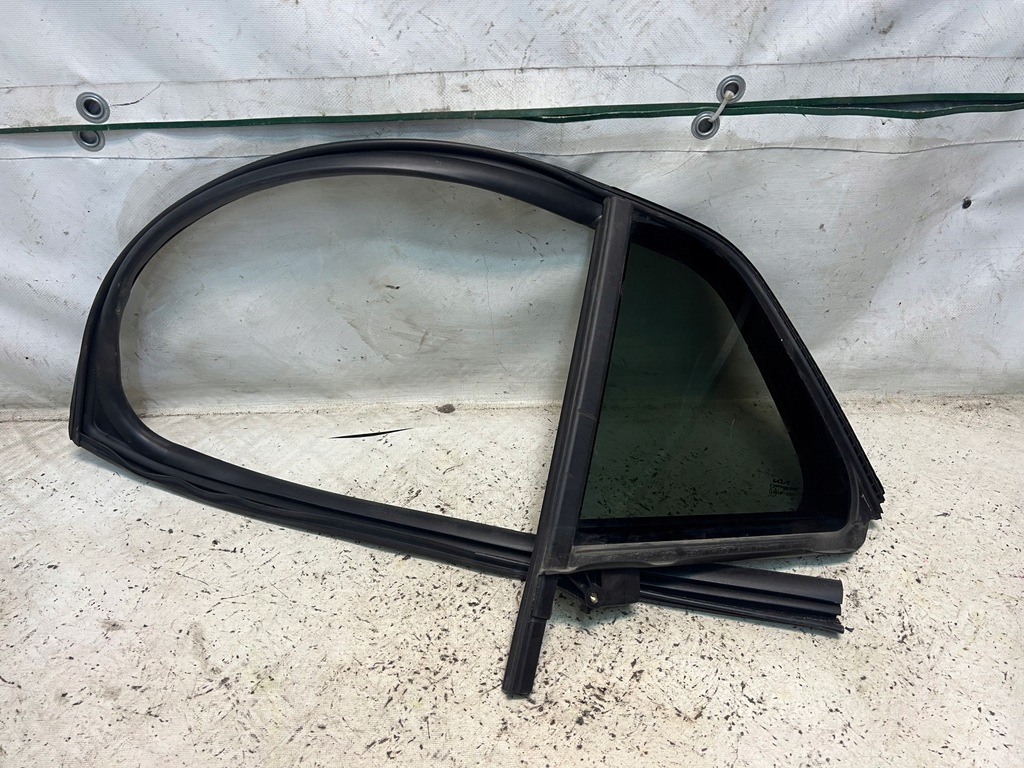 фото №1, Kia sportage v 21- стекло дверь левый задняя малый