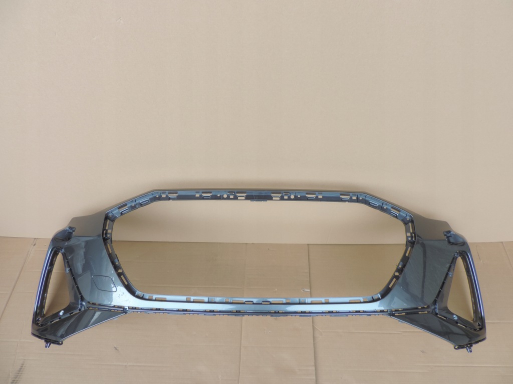 фото №1, Audi e-tron 4ke передній бампер