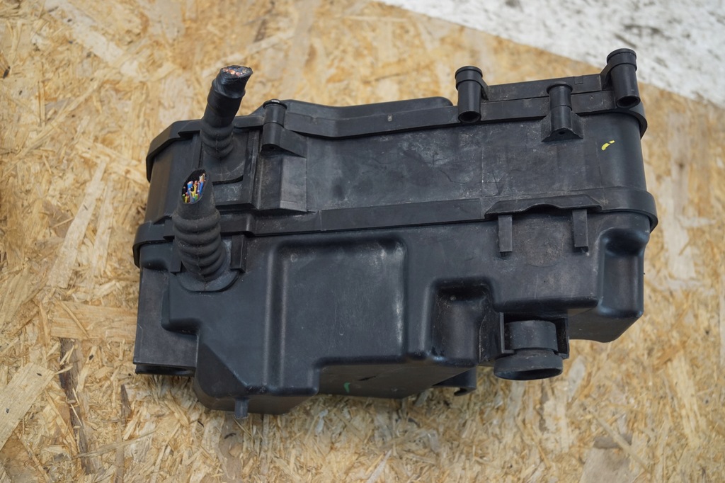 фото №5, Коробка предохранителей vw touareg audi q7 7l0937576a