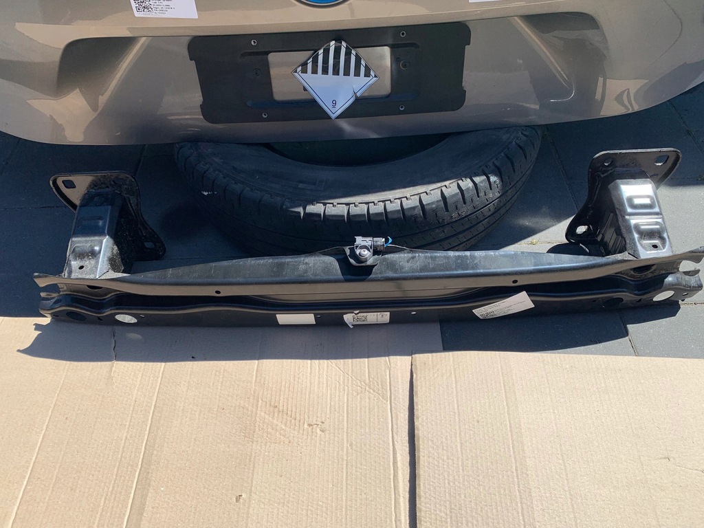 фото №13, Kompletny задняя крышка багажника бампер лампы балка bmw ix i20 c4a oxide grey ii