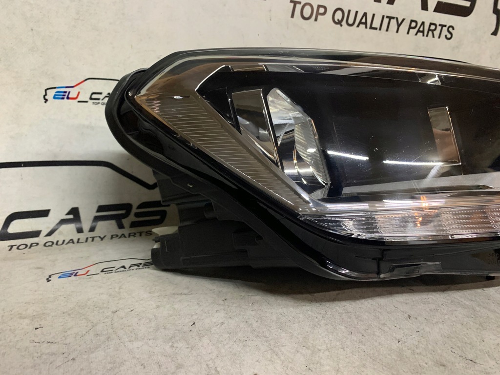 фото №3, Vw caddy 2k1 2015-2019 rok лампа правая перед led