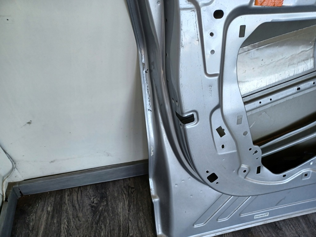 фото №13, Дверь ---- ford mustang mach-e ---- передние левая ----