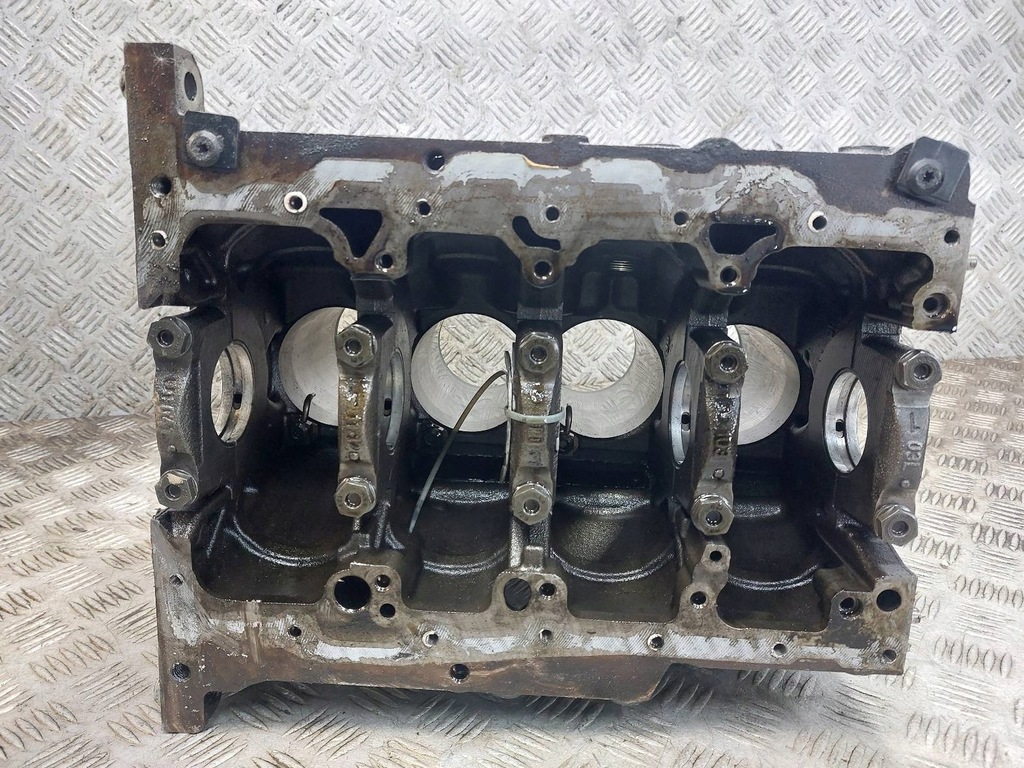 фото №12, Блок двигуна audi a3 8p 2.0 tdi cffb 03l021cj