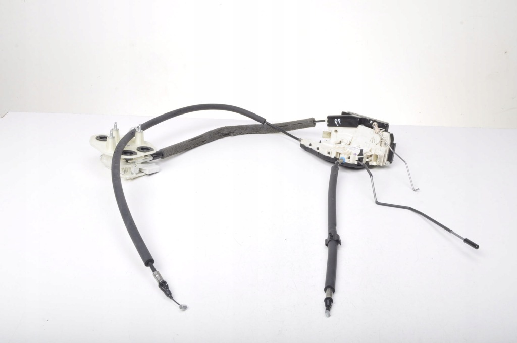 фото №1, Maserati levante замок дверь правый перед anglik