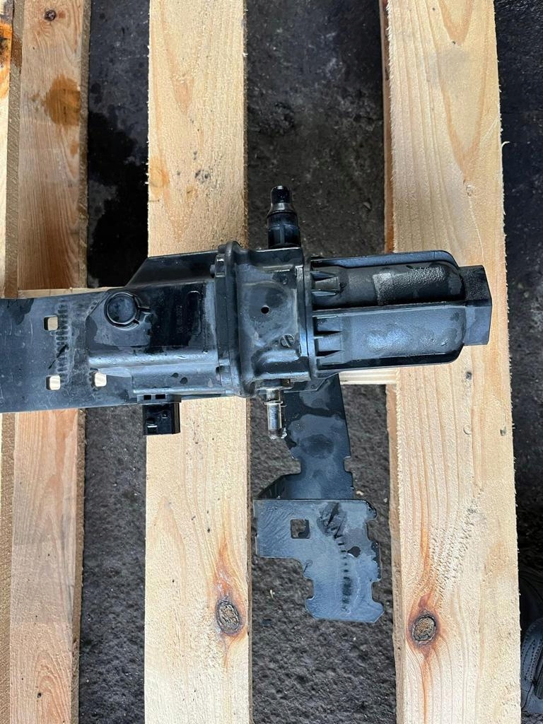 фото №1, Насос adblue mercedes actros mp5