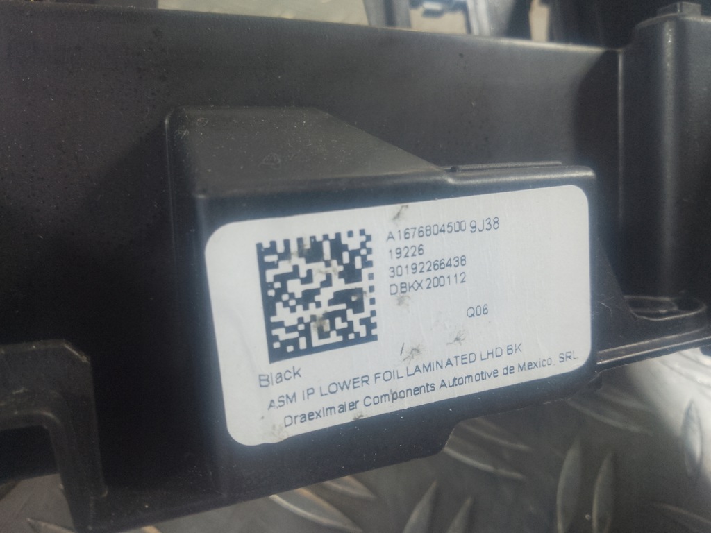 фото №5, Mercedes gle w167 19- полиця панелі приладової панелі консолі a1676804500