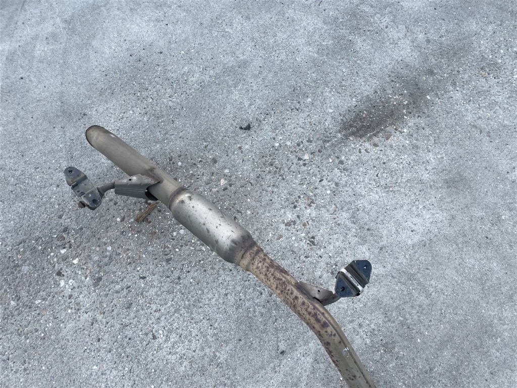 фото №5, Гаситель труба выхлопная выхлоп 1.5 bluehdi 19-23r citroen c3 iii 3 lift