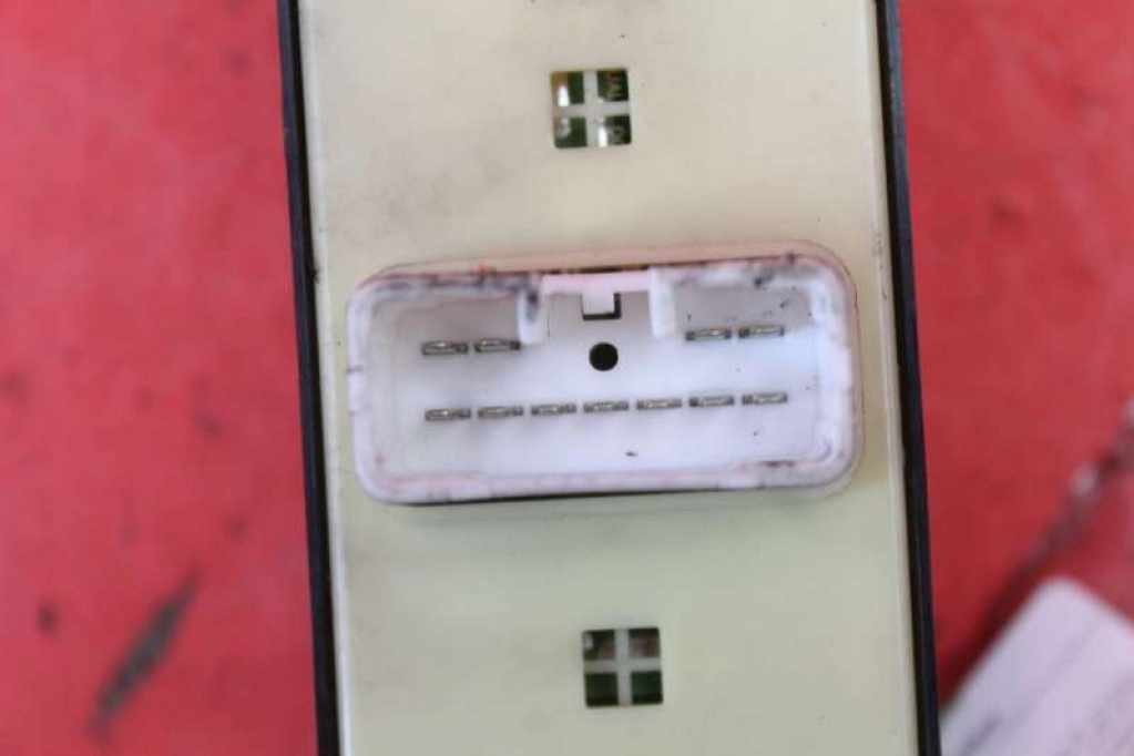 фото №7, Панель управление окон eu 93570-26100 hyundai santa fe 1 i 04-13