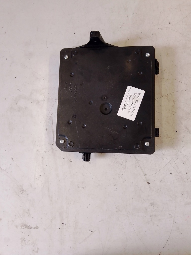 фото №8, Renault clio v блок управления bsm 284b61704r