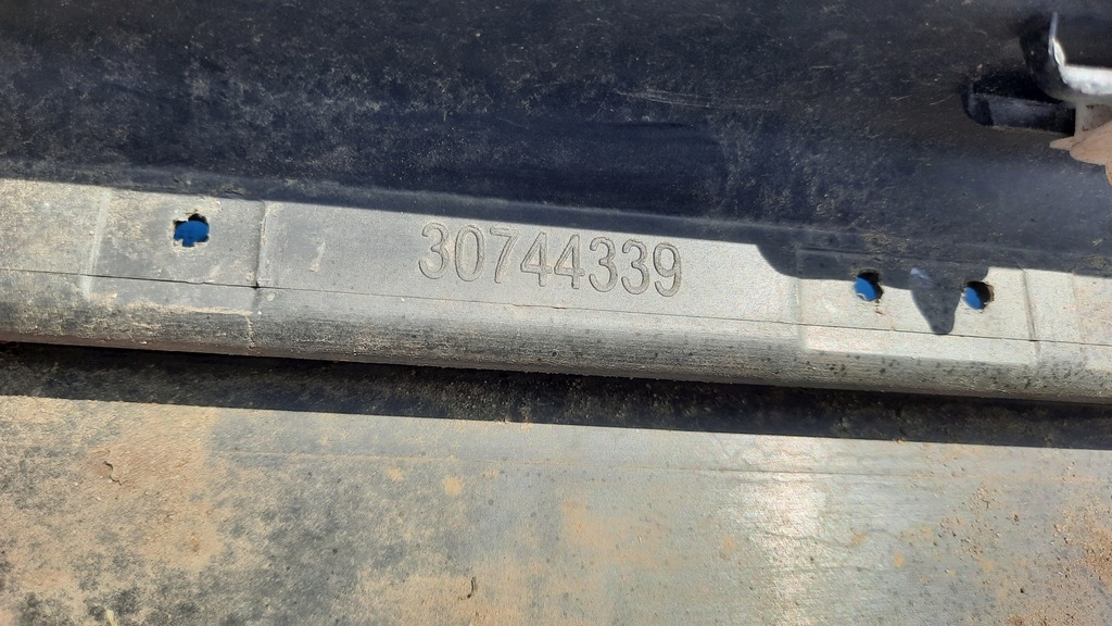 фото №11, Молдинг порог левая volvo v70 ii lift 30744339