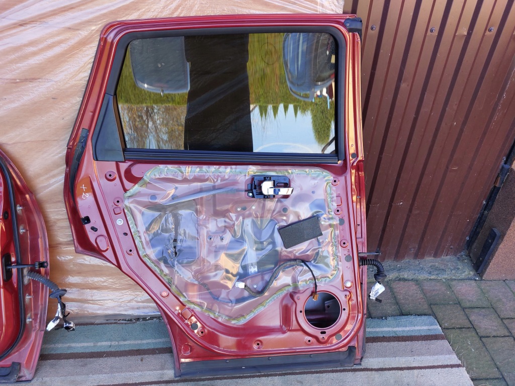 фото №6, Дверь левая задняя nissan qashqai j10 +2 красные naj 10r