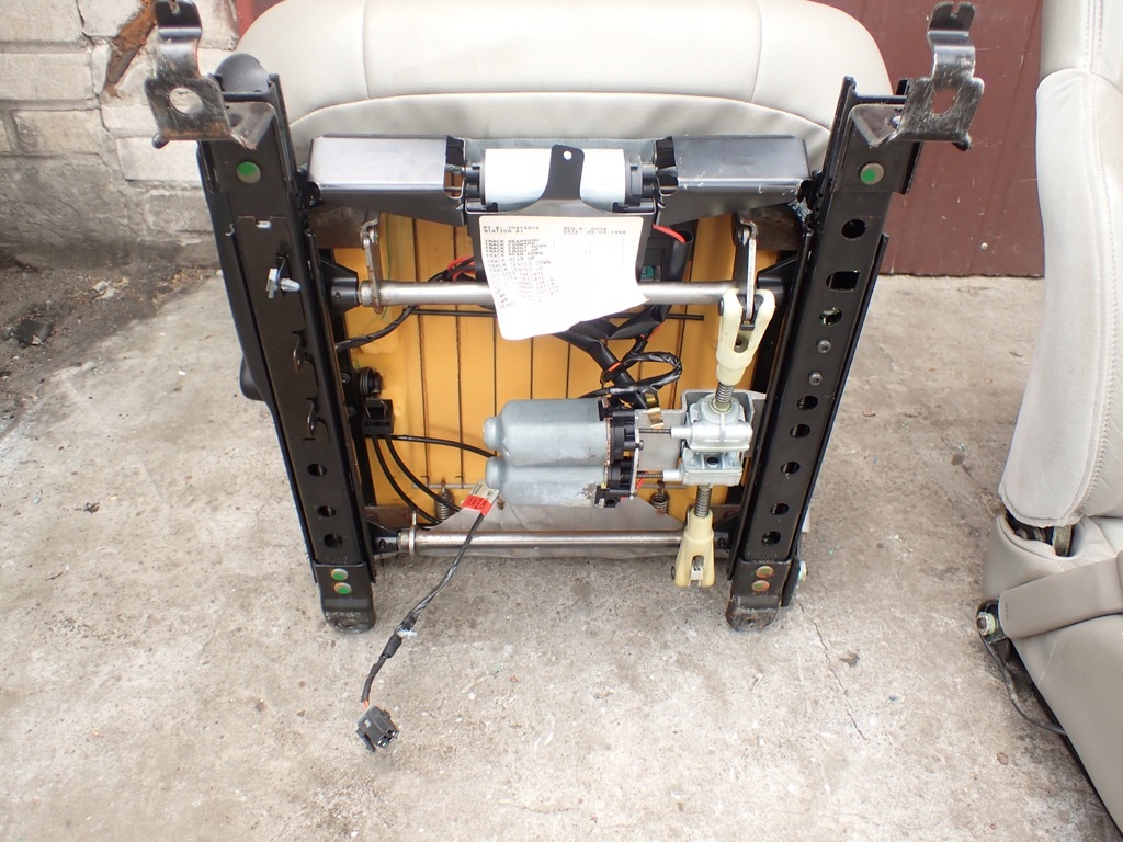 фото №7, Оббивка kpl. сидіння обшивки chevrolet corvette c5