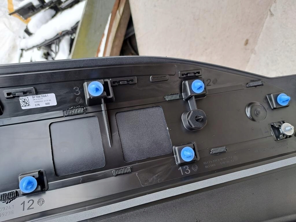 фото №4, Opel grandland x молдинг дверь левый перед nowa