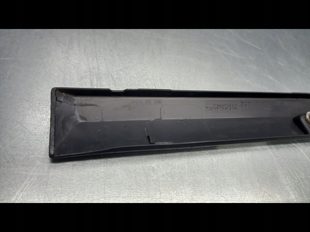 фото №5, Молдинг дверь левая задняя volvo v50 30661449