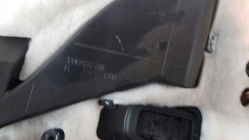 фото №13, Mercedes w211 защита pod бардачок a2116800839