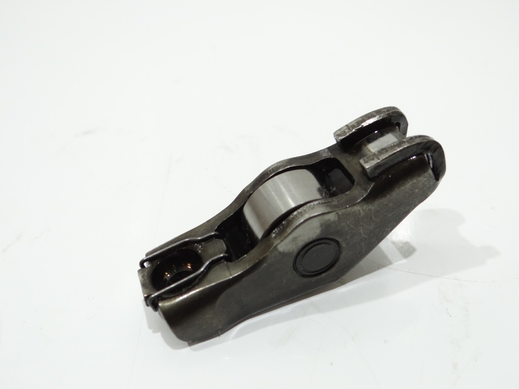 фото №1, Коромысло клапанная bmw 5 e60 e61 256d2