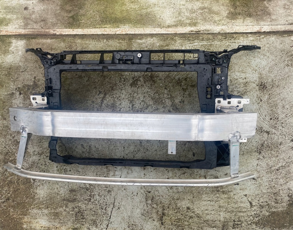 фото №1, Audi q3 83a pas балка перед eu